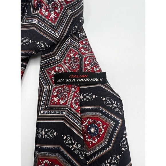 3/$15 Italian all silk handmade tie - Picture 4 of 4